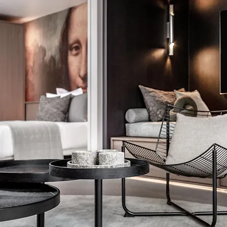 Luxury In Old Marais, 3 Bedroom Patio, Sauna, Fitness Room, Ac Apartment Paris