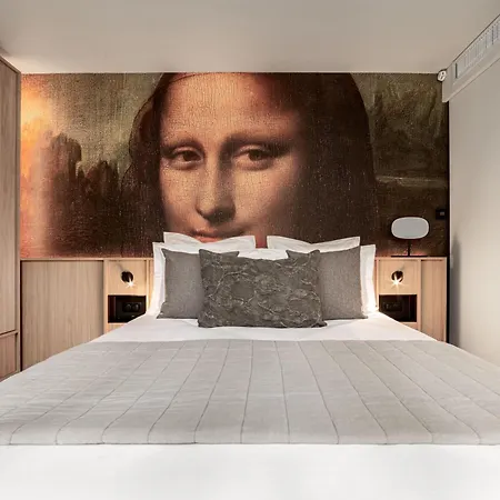 Luxury In Old Marais, 3 Bedroom Patio, Sauna, Fitness Room, Ac Paris